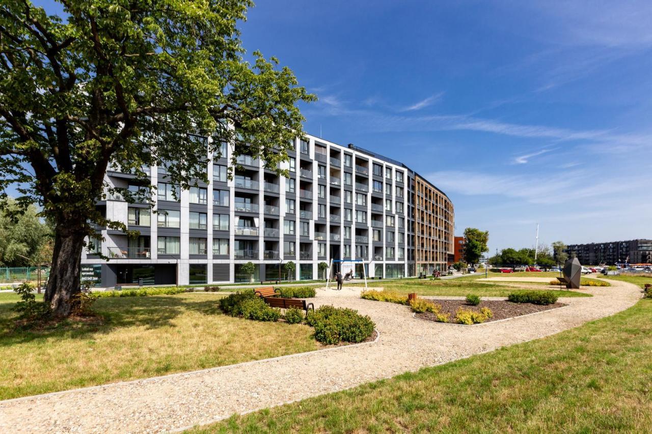 Chlebova - Riverside View Terrace, Free Parking, Gym & Kidsplay By Downtown Apartments グダニスク エクステリア 写真