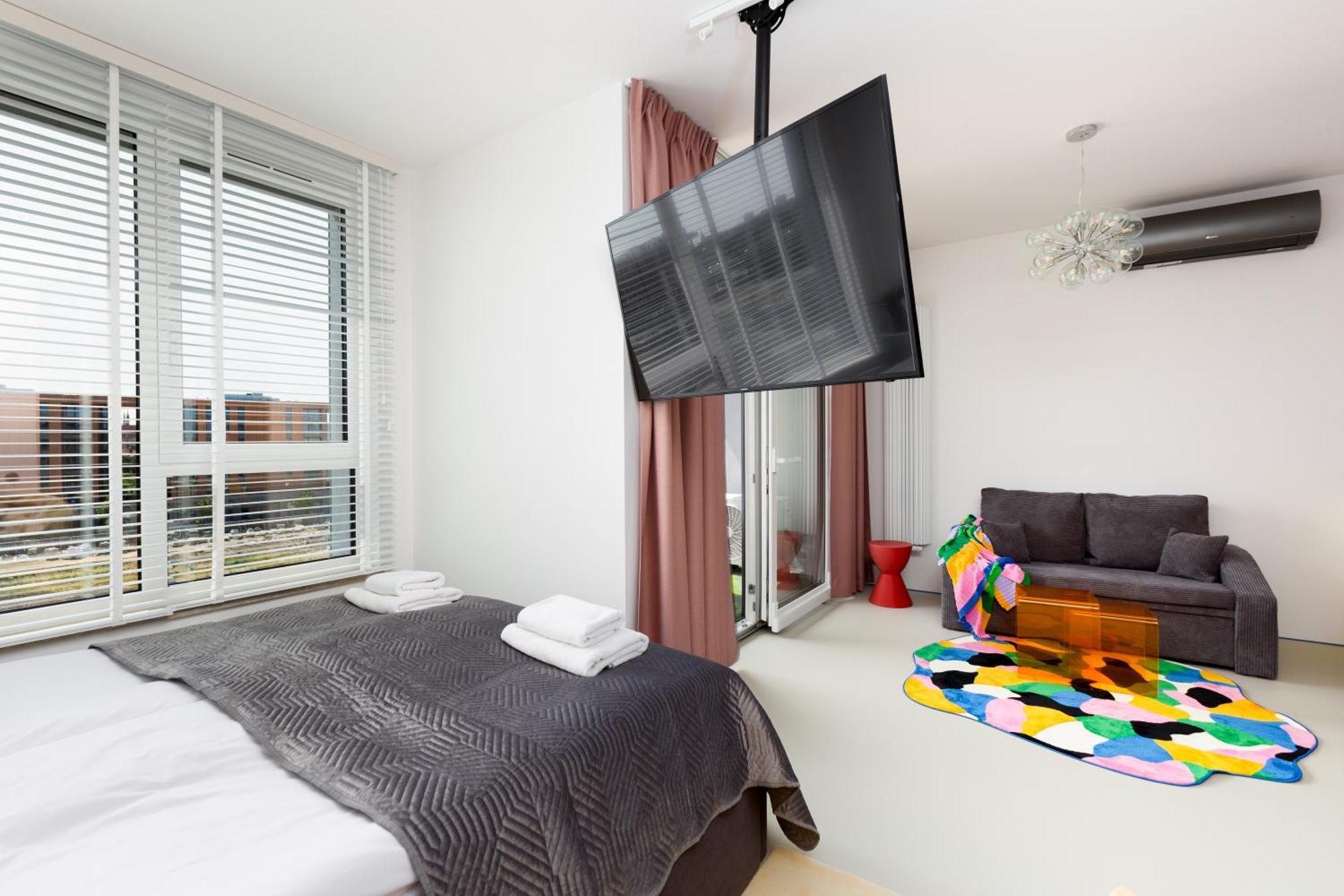 Chlebova - Riverside View Terrace, Free Parking, Gym & Kidsplay By Downtown Apartments グダニスク 部屋 写真