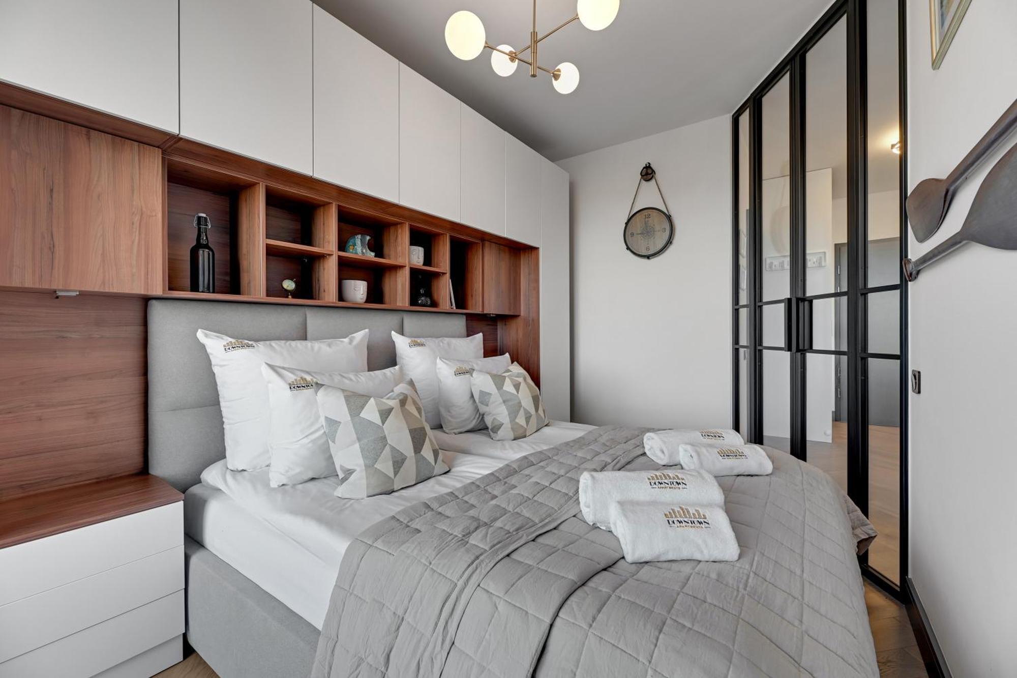 Chlebova - Riverside View Terrace, Free Parking, Gym & Kidsplay By Downtown Apartments グダニスク エクステリア 写真